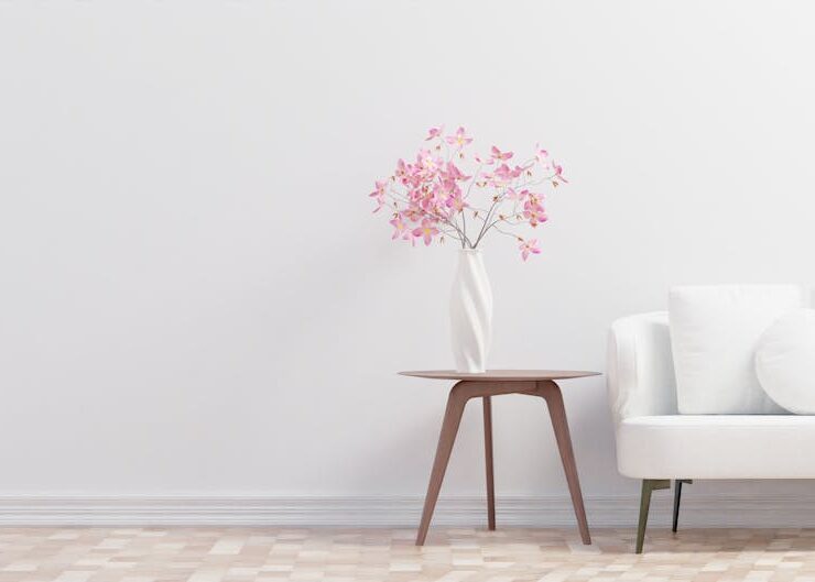 Listwy przypodłogowe w mieszkaniu: wybór materiału, wysokości i montaż krok po kroku